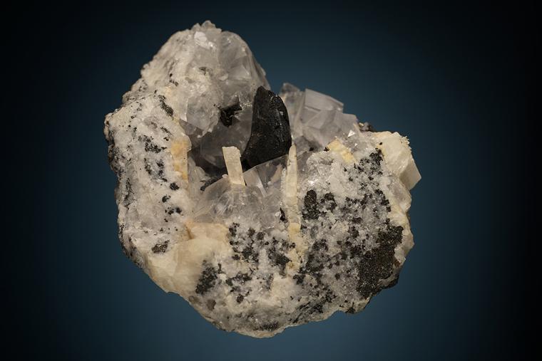 ANTIMONPEARCEITE on FLUORITE